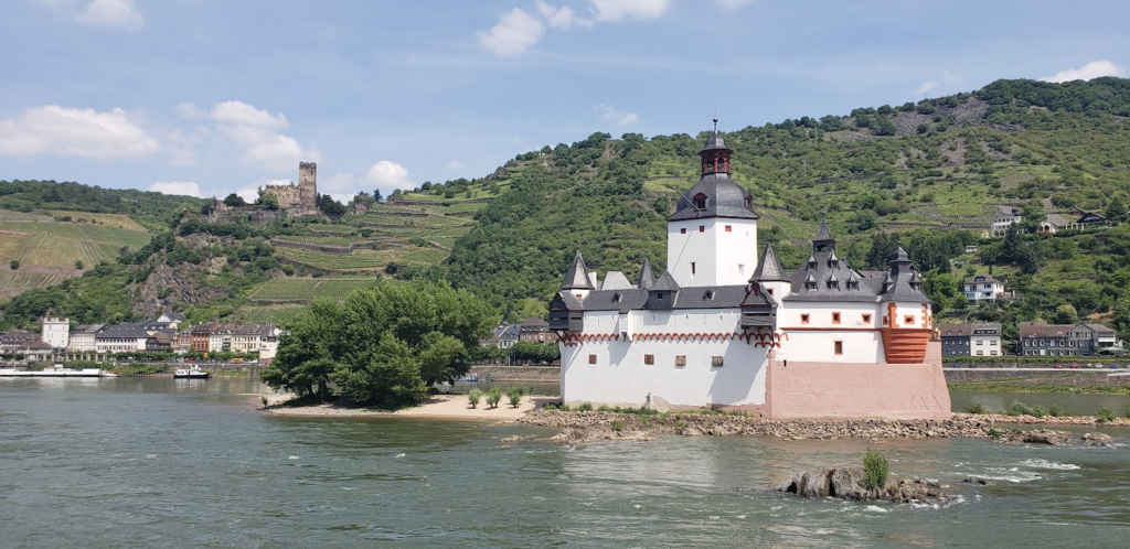 Pfalzgrafenstein Castle on the Upper Rhine in May, right before the 2018 drought and low water 
